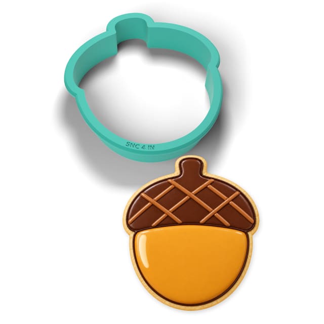 Acorn cookie cutter