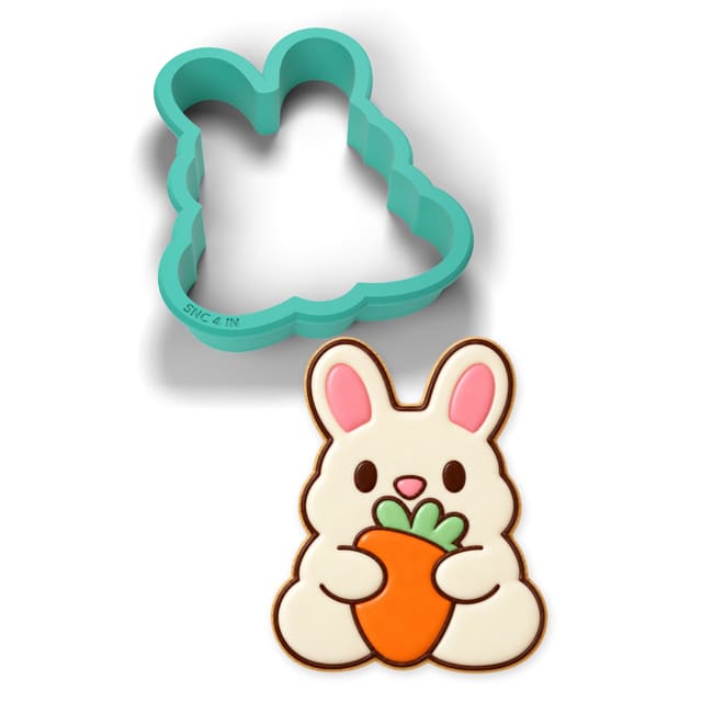 Bunny Holding a Carrot cookie cutter