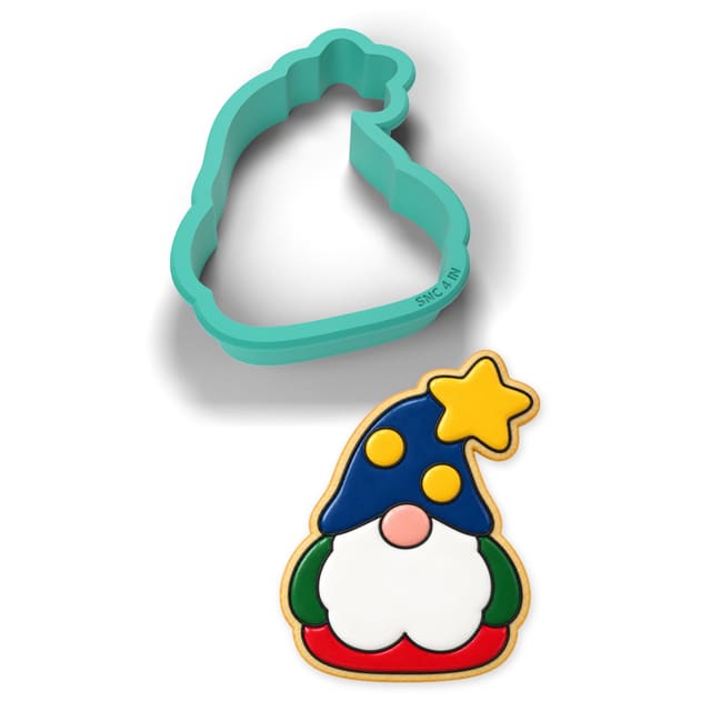 Gnome with a Star cookie cutter