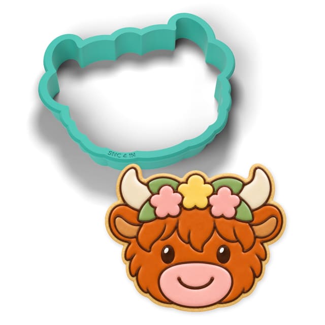 Flower Crown Highland Cow cookie cutter