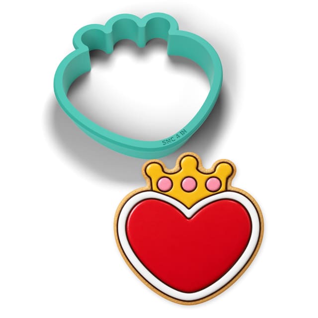 Crowned Heart cookie cutter