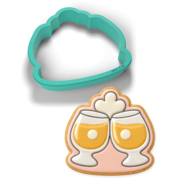 Pair of Toasting Glasses cookie cutter